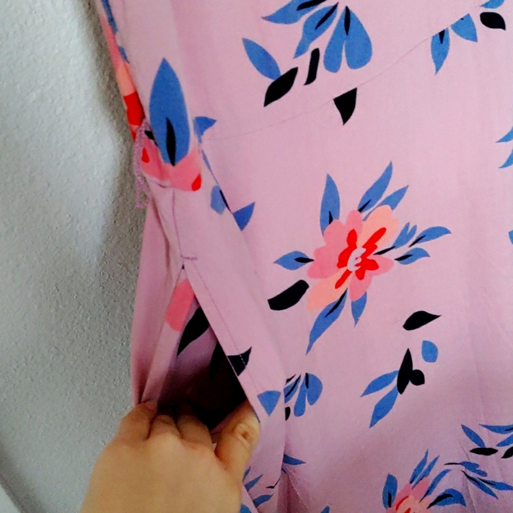 Dress - Picture 5 of 6